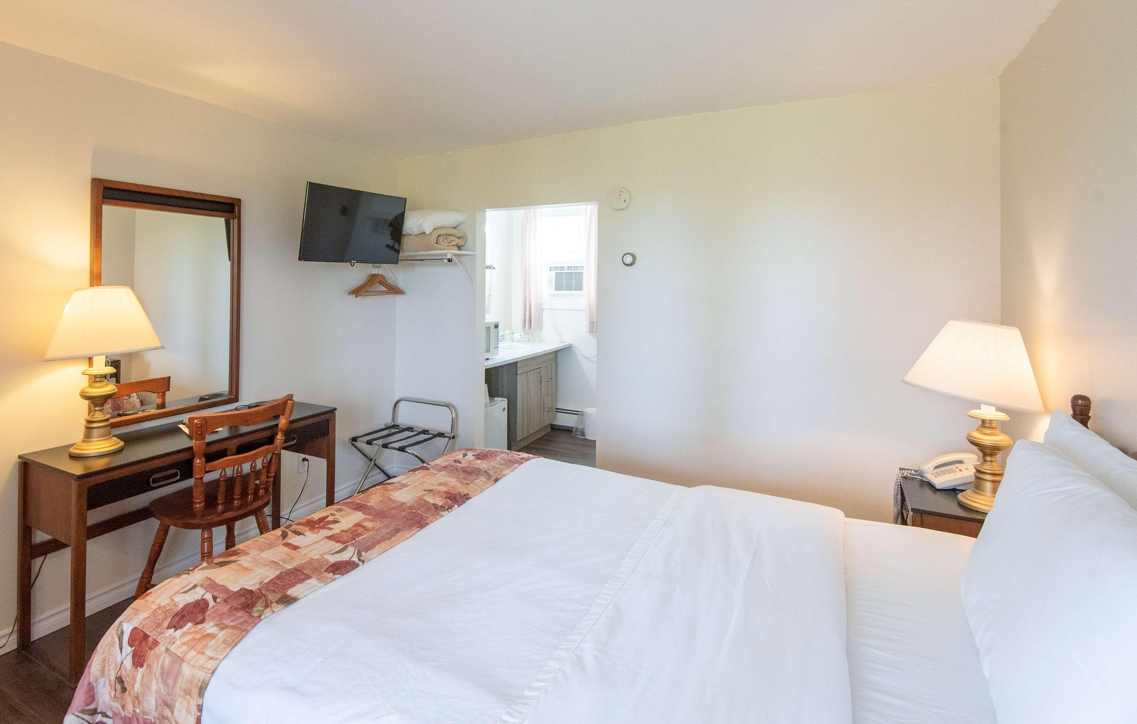 Canadas Best Value Inn & Suites Summerside Bagian luar foto