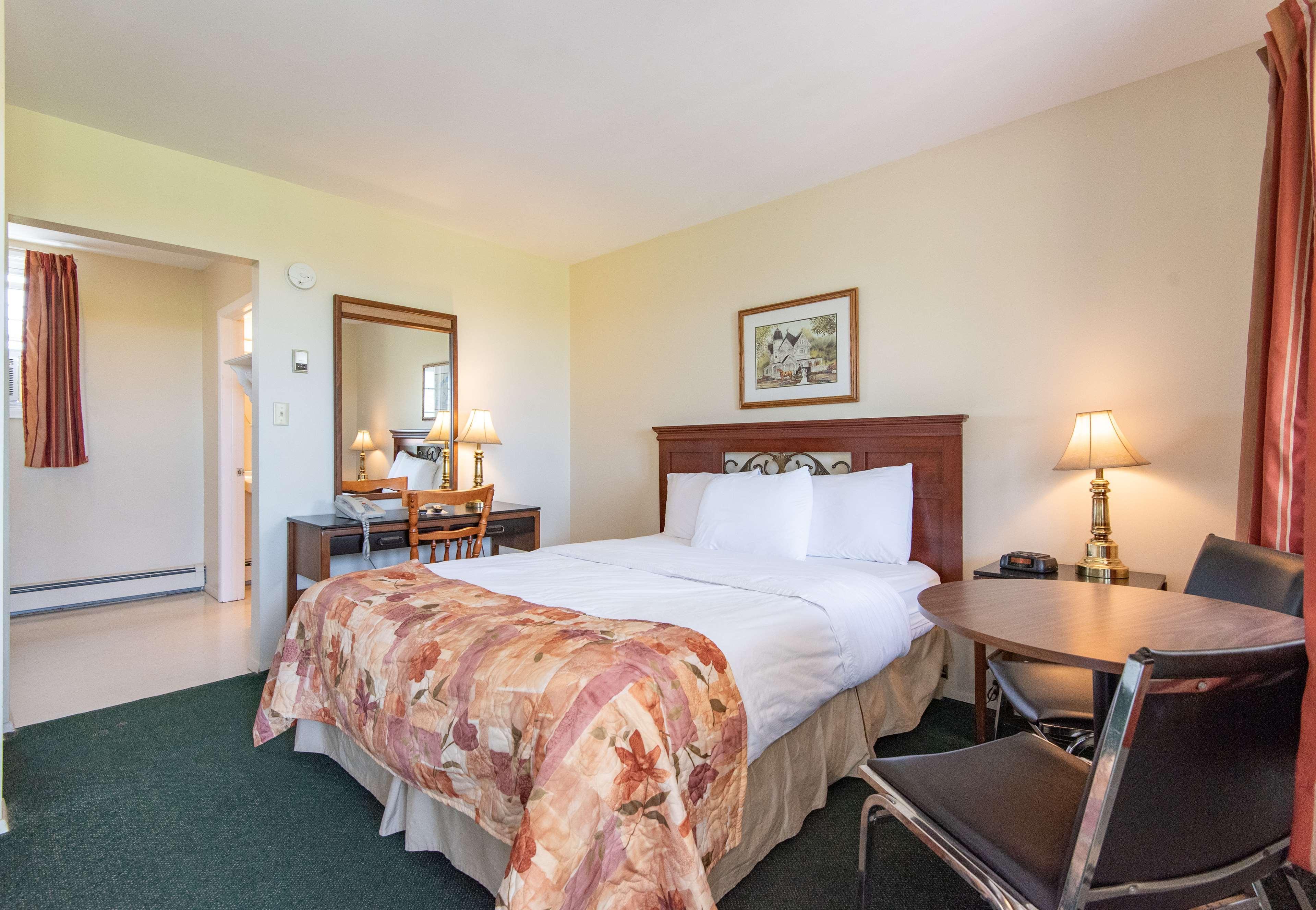 Canadas Best Value Inn & Suites Summerside Bagian luar foto